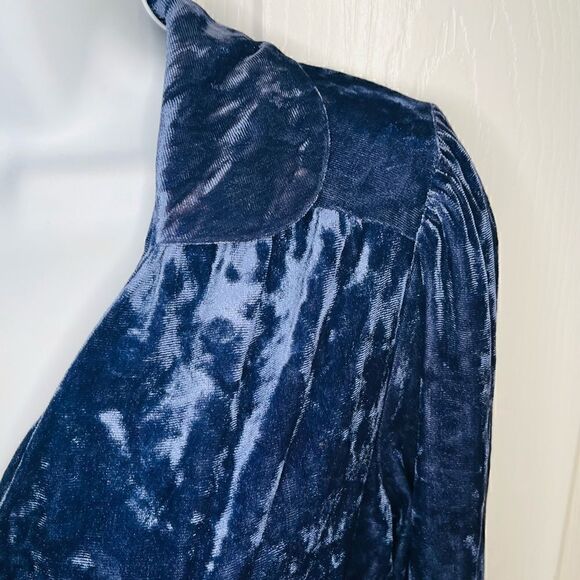 Modcloth Peak of Chic Crushed Velvet Top Faux Wrap Puff Sleeve Blue S - Picture 7 of 11